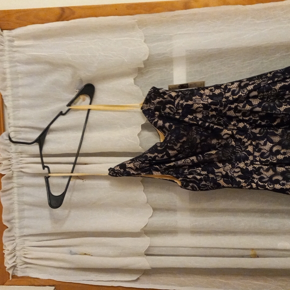 STUNNING Eliza J one shoulder NYSTROMS tea length navy lace dress size 10 - Picture 13 of 15